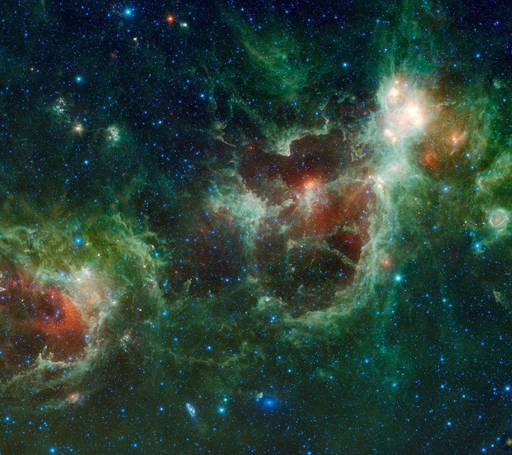 Image for the story: NASA's 'Heart Nebula' is going viral again